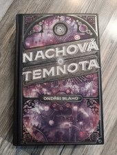 kniha Nachová temnota , Pevnost 2025