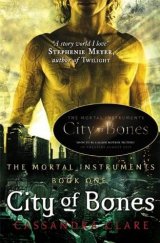 kniha City of Bones, Walker Books 2013