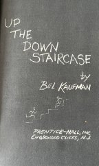 kniha Up the Down Staircase, Prentice Hall 1965