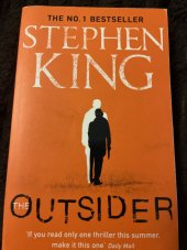 kniha Outsider, HodderBooks 2019