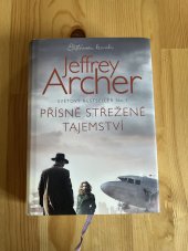 kniha Cliftonova kronika Přísně střežené tajemství, Mystery Press 2023