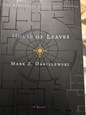kniha House of leaves, Random House 2000