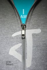 kniha I Am J, Little Brown & Co. 2011