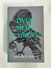 kniha Dvůr mlhy a hněvu , CooBoo 2024