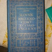 kniha Slovník anglicko-český s připojenou výslovností všech slov a se zvláštním zřetelem k anglickým rčením a vazbám, jakož i k potřebám obchodní korespondence, Kvasnička a Hampl 1937