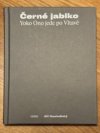 Černé jablko - Yoko Ono jede po Vltavě