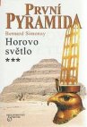 První pyramida.