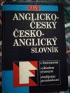 Anglicko-český a česko-anglický slovník s ilustracemi, výkladem synonym, anonymy, studijními poznámkami
