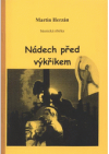 Nádech před výkřikem