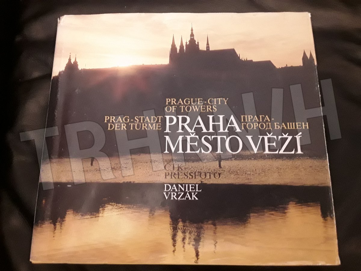 Kniha Praha, město věží = - Prague - city of towers = Prag - Stadt der  Türme = Praga - gorod bašen - Trh knih - online antikvariát